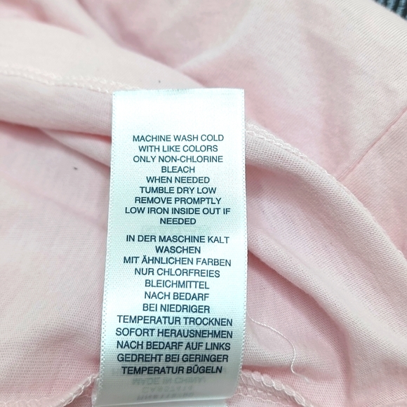 TRUE RELIGION LILAC COLOR T-SHIRT - Picture 9 of 10